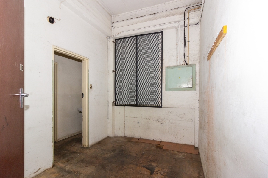 To Let commercial Property for Rent in Korsten Eastern Cape